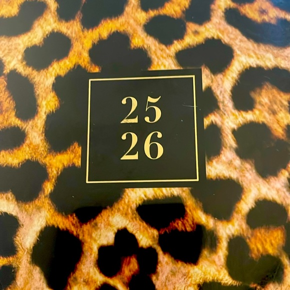 Meet your Posher, Cheri - Picture 1 of 1